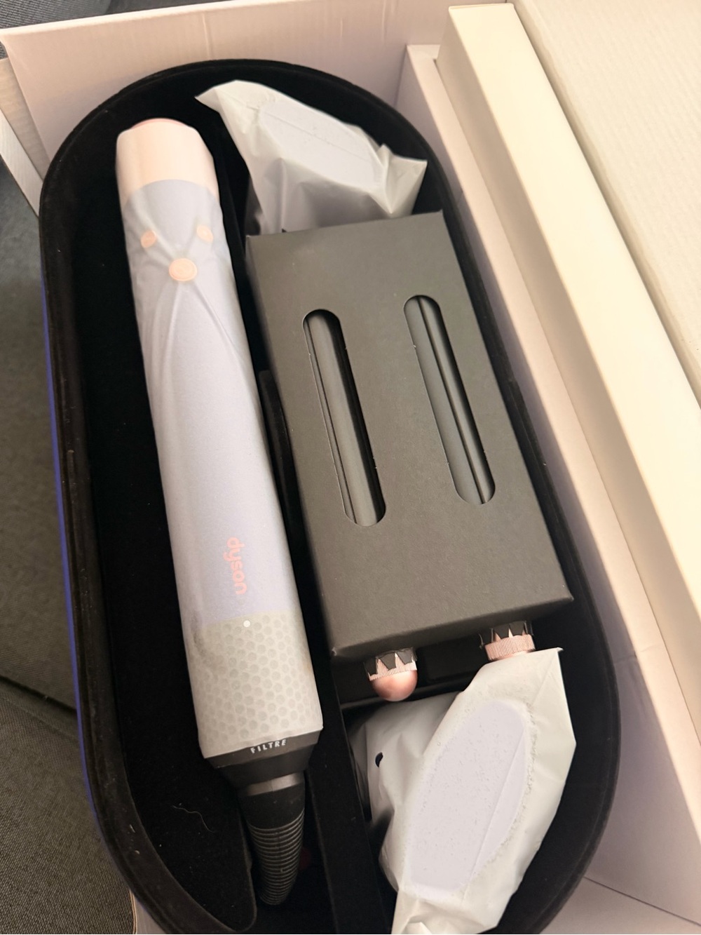 Dyson Airwrap - Picture 3 of 5